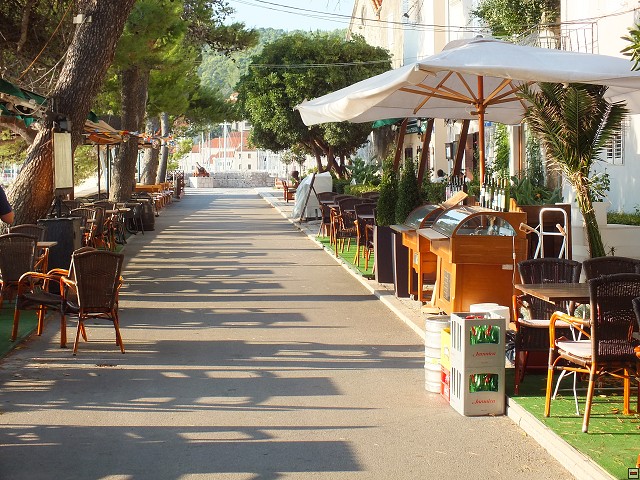 img00054.jpg